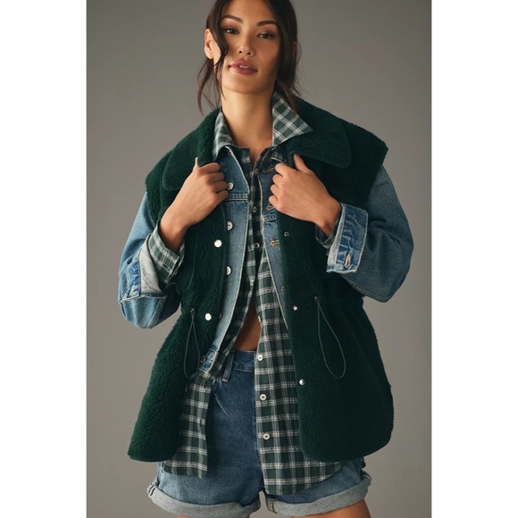 By ANTHROPOLOGIE Cozy Cinched Faux Shearling Vest Green Fleece Outdoors X-Small - Picture 1 of 15